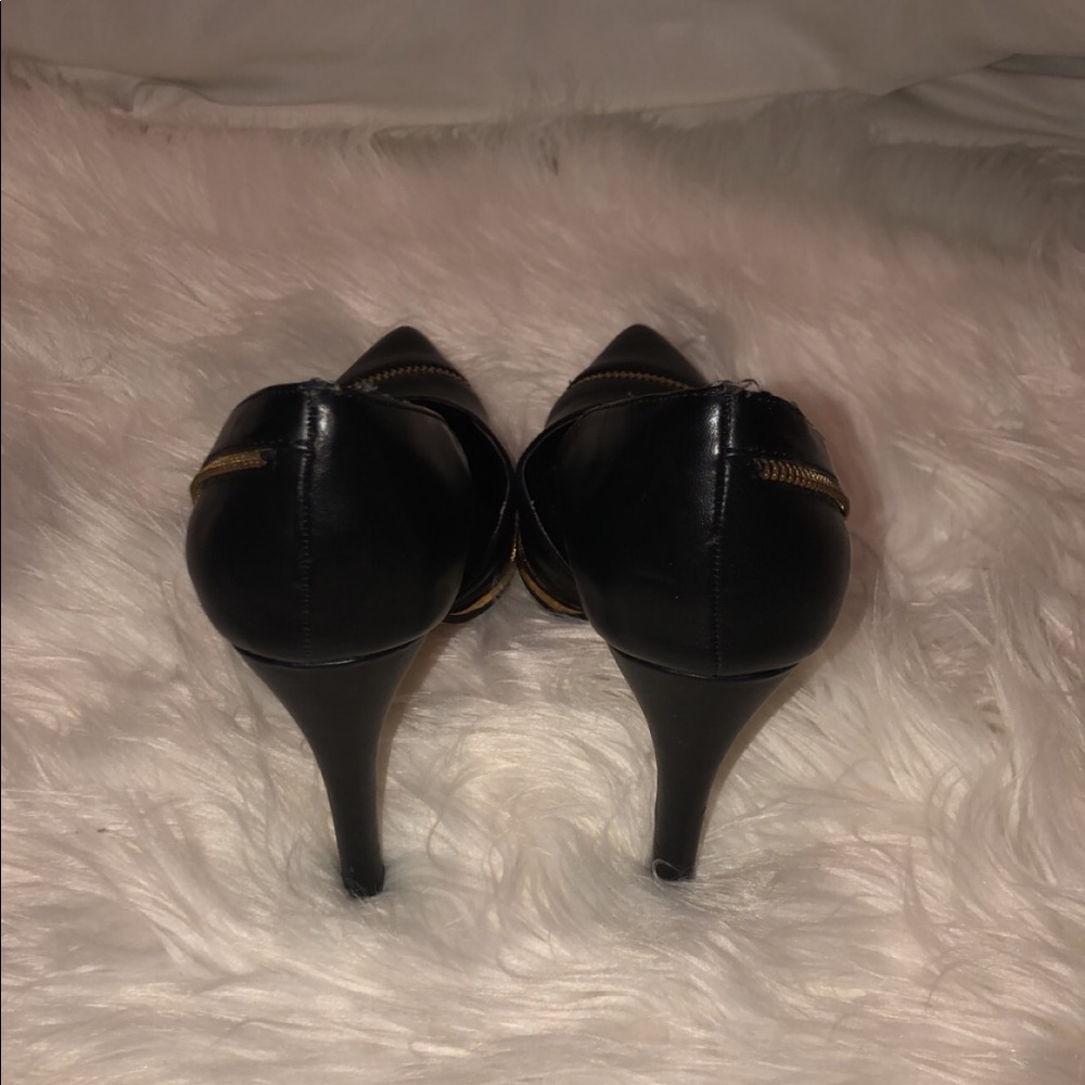 Pumps - Picture 3 of 7